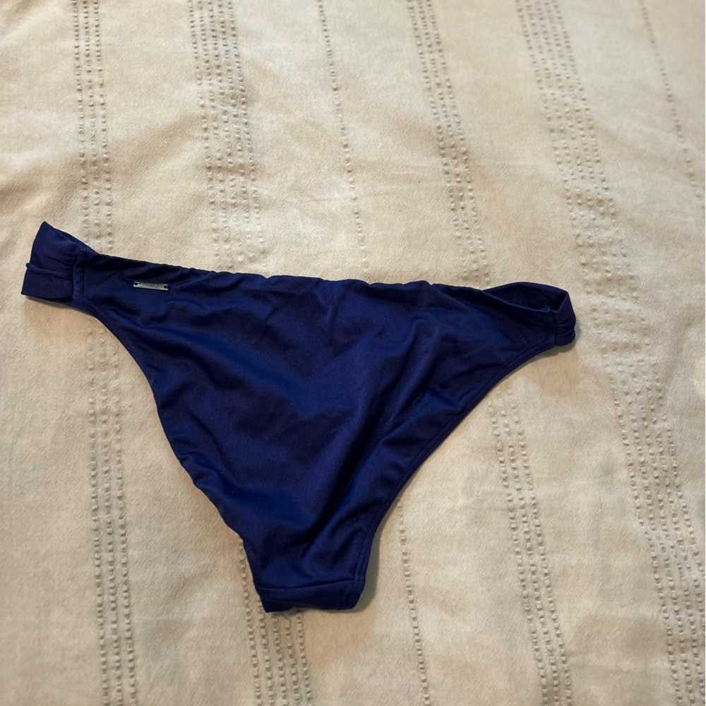 VS bombshell bikini - Picture 4 of 6